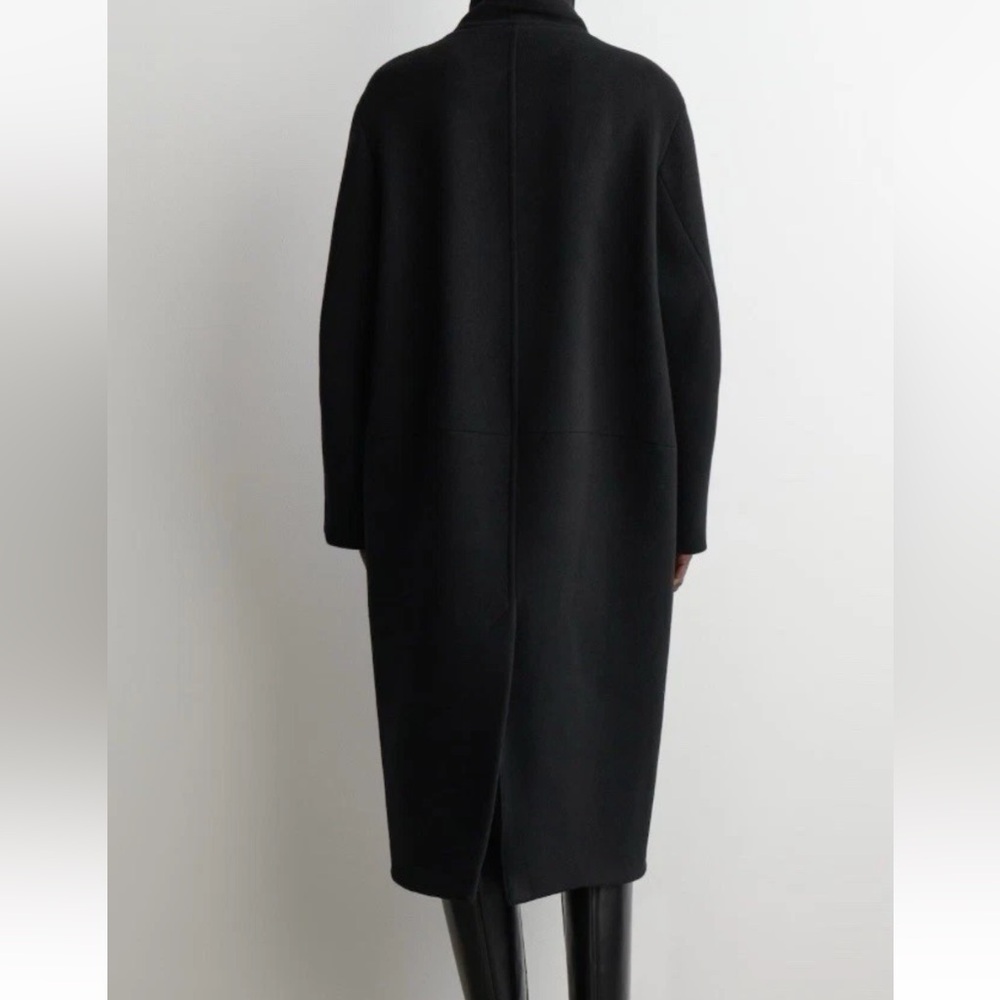 COS Women’s Oversized Double-breasted Wool Long Coat in Black - Picture 2 of 11